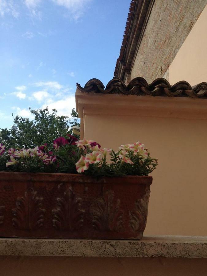 B&B Il Conventino 44 Falconara Marittima Dış mekan fotoğraf